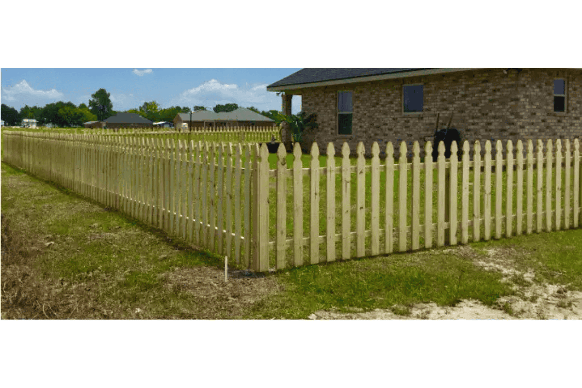 Gothic top wood picket fence installation in York PA by Future Solutions Fence