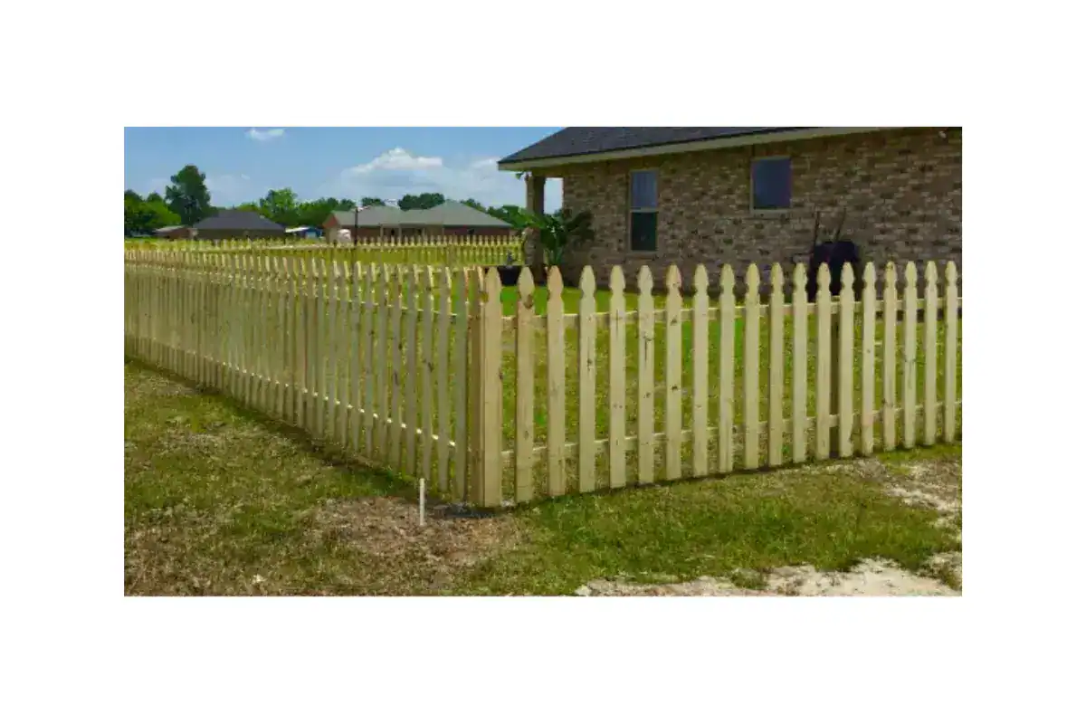 Solid board wood privacy fence enclosing a back yard, installed by Future Solutions Fence